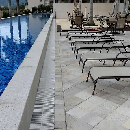 Condominio Peninsula Barra